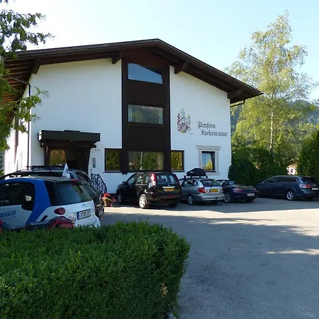 Konukevi Hohenrainer 3*