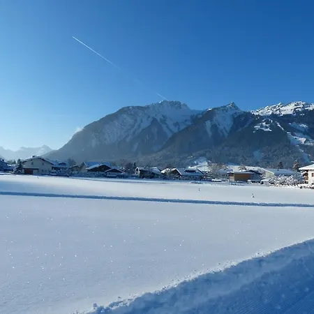 Hohenrainer Konukevi 3*