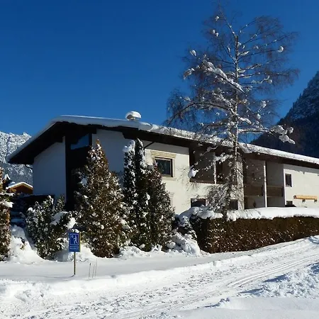 Hohenrainer Гостевой дом 3*