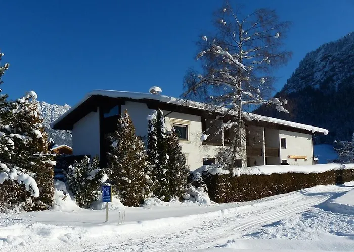 Hohenrainer Гостевой дом 3*