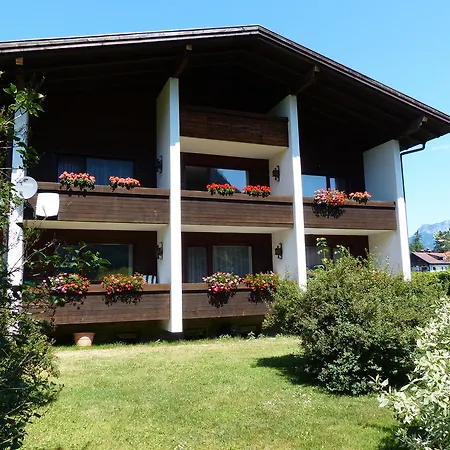 Πανσιόν Hohenrainer 3*