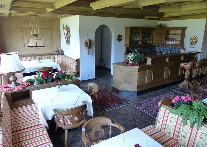 Gasthof Hohenrainer 3*